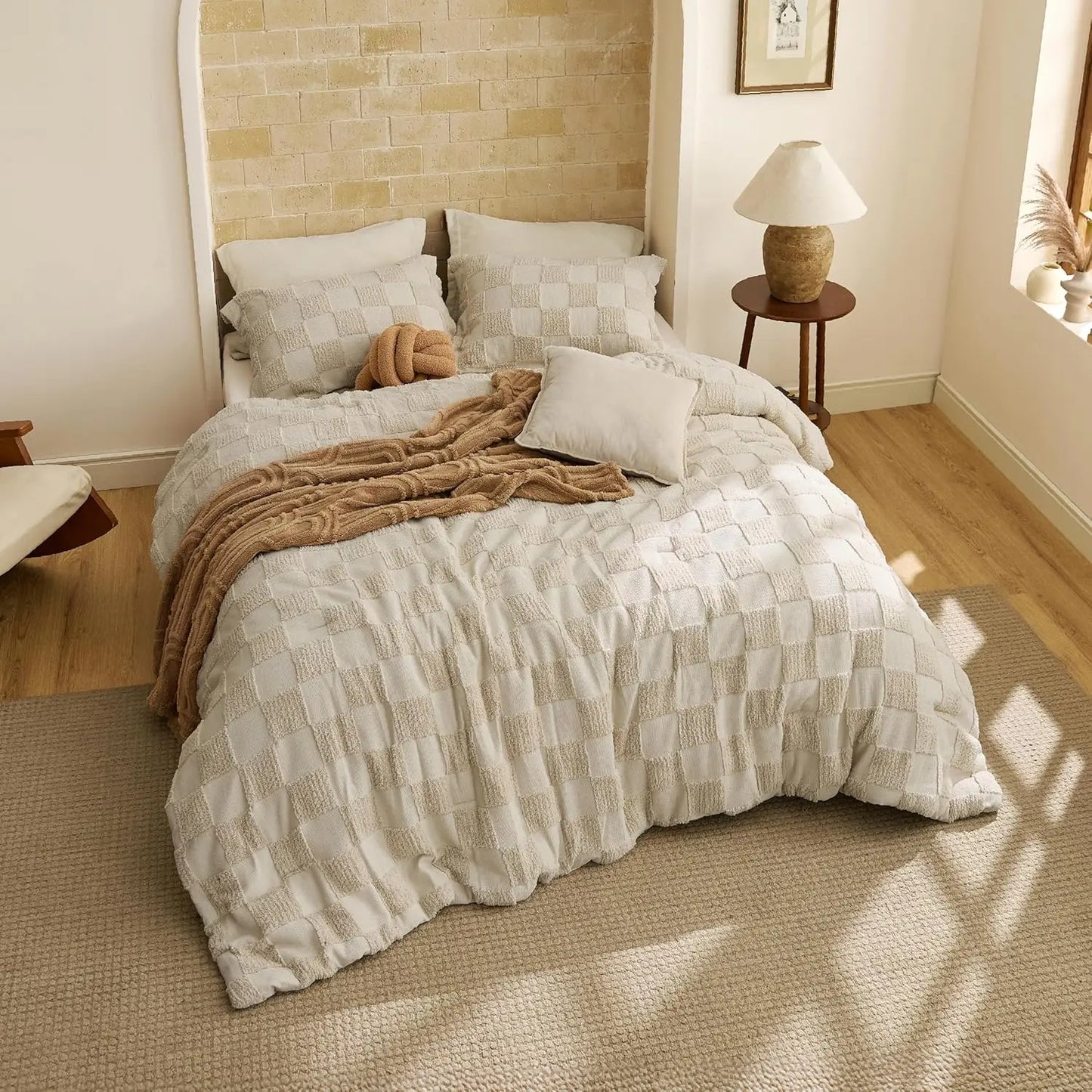 Ultra-Soft Bohemian Quilted Comforter Set – 3-Piece Breathable Bedding with 2 Matching Pillowcases