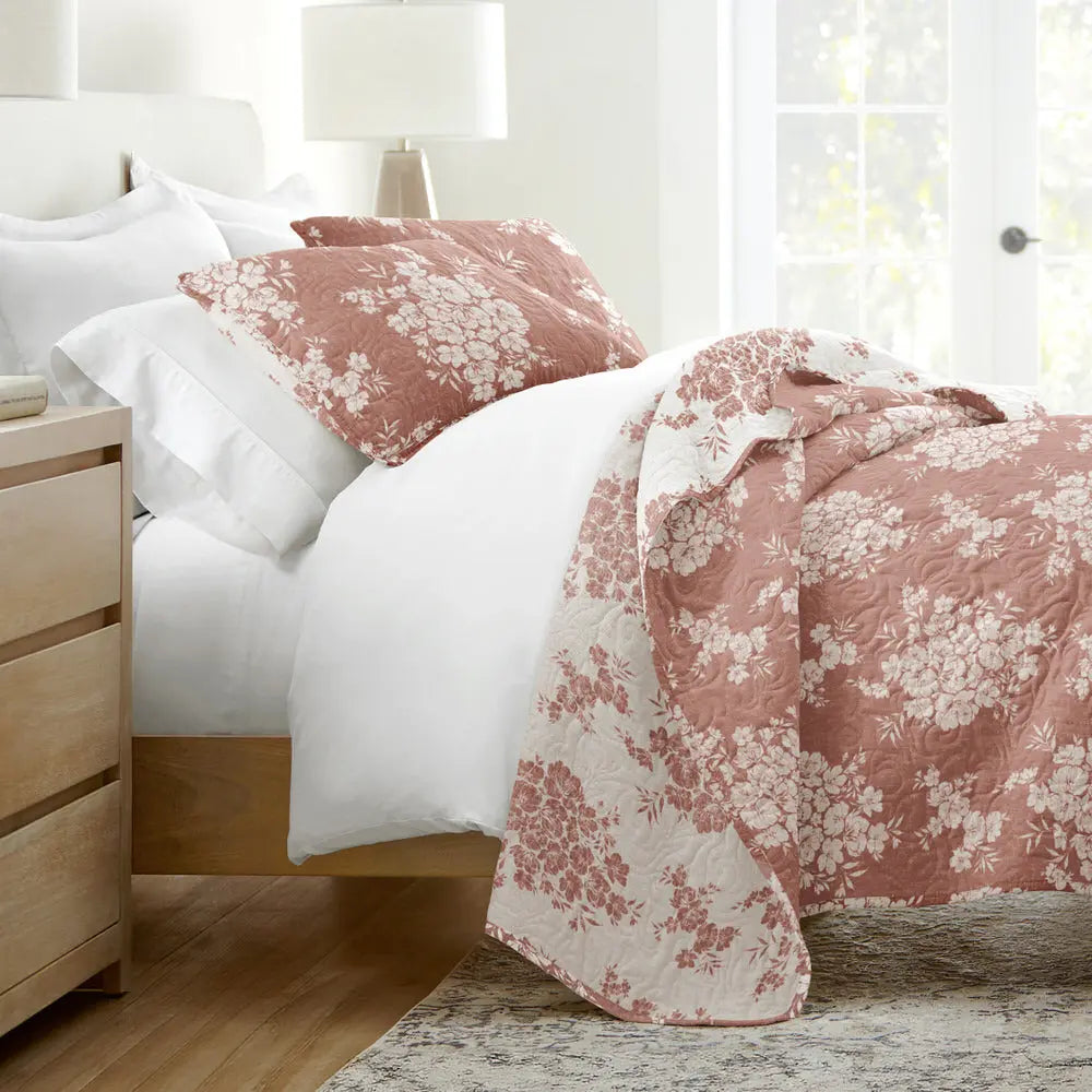 Distressed Bouquet Quilted Coverlet Set 3-Piece — Reversible Coverlet + 2 Pillow Shams, Lightweight Floral Bedding