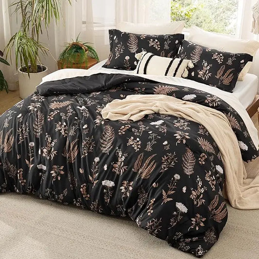 Soft Floral Reversible Comforter Set 3-Piece — Cute Botanical Flowers Bed Set with 2 Pillow Shams, Cozy Home Gift
