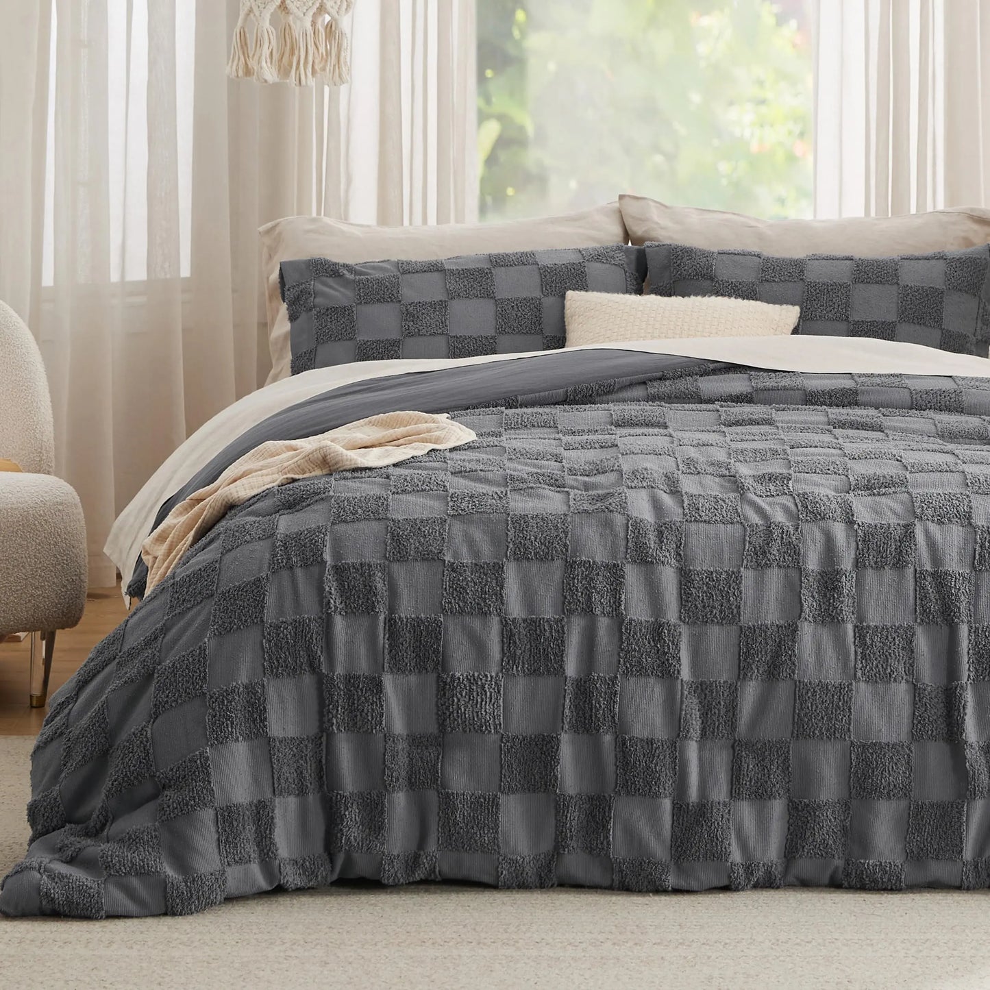 Ultra-Soft Bohemian Quilted Comforter Set – 3-Piece Breathable Bedding with 2 Matching Pillowcases