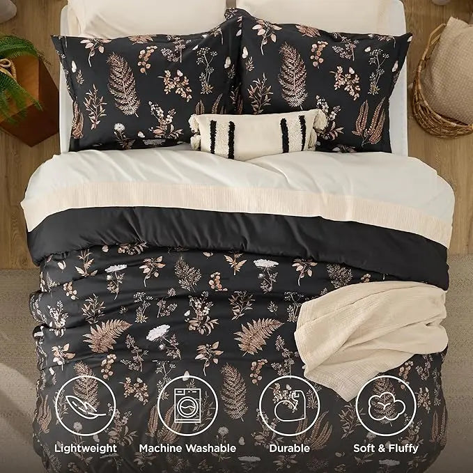 Soft Floral Reversible Comforter Set 3-Piece — Cute Botanical Flowers Bed Set with 2 Pillow Shams, Cozy Home Gift